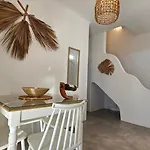 Mykonos4islands Seaside And בית הארחה
