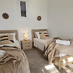 Gasthuis Mykonos4islands Seaside And